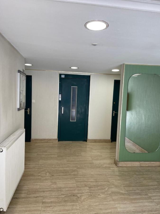 Appartement 3 Pieces Pour 1 A 5 Voyageurs Rillieux-la-Pape Eksteriør billede