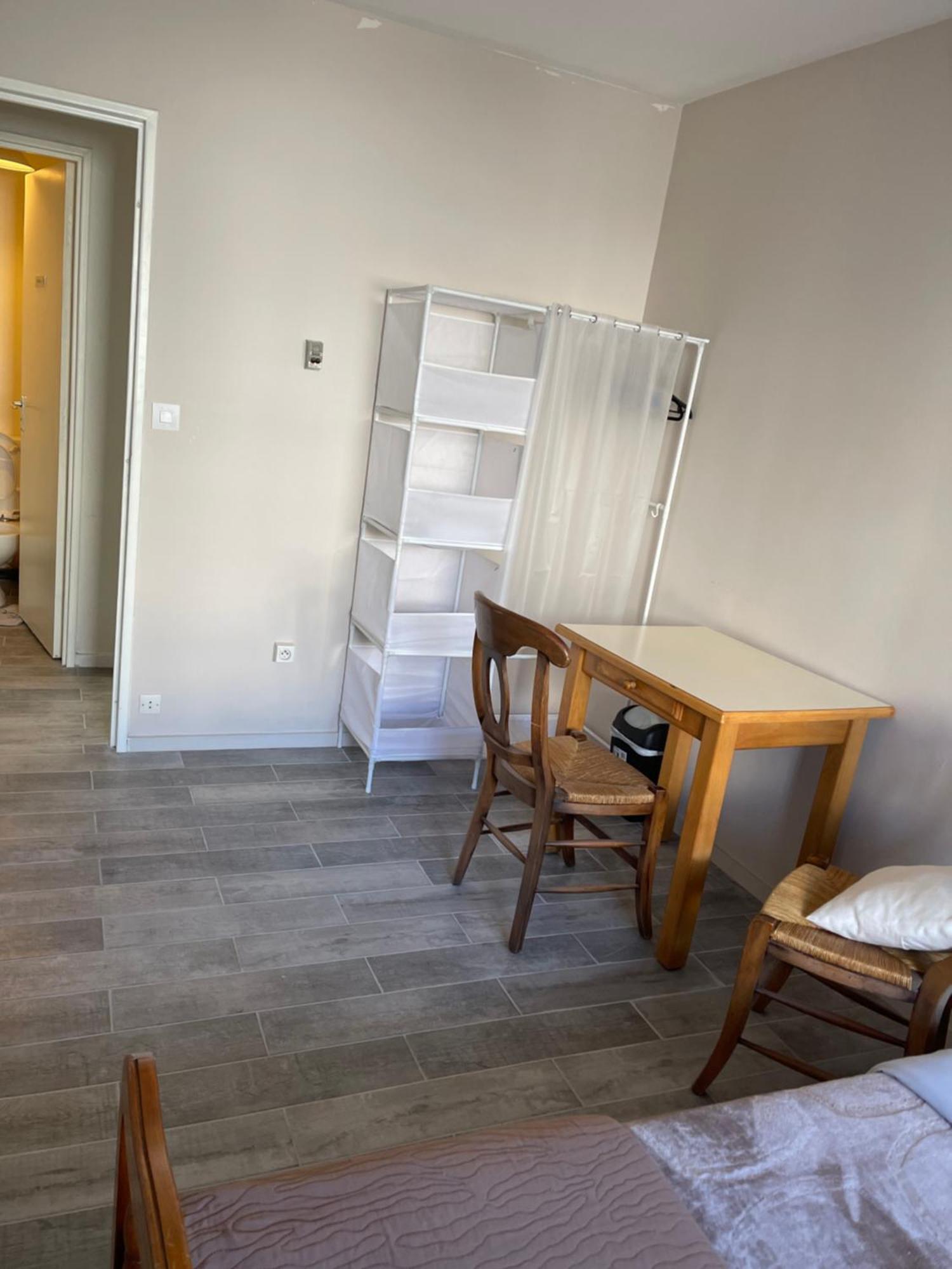 Appartement 3 Pieces Pour 1 A 5 Voyageurs Rillieux-la-Pape Eksteriør billede