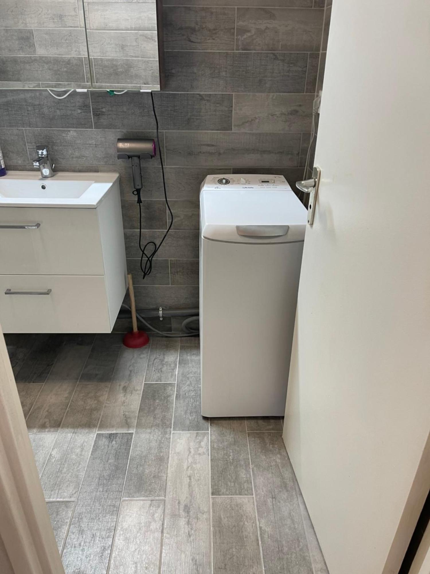 Appartement 3 Pieces Pour 1 A 5 Voyageurs Rillieux-la-Pape Eksteriør billede