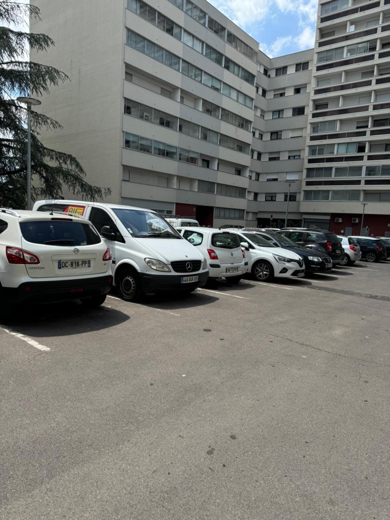 Appartement 3 Pieces Pour 1 A 5 Voyageurs Rillieux-la-Pape Eksteriør billede