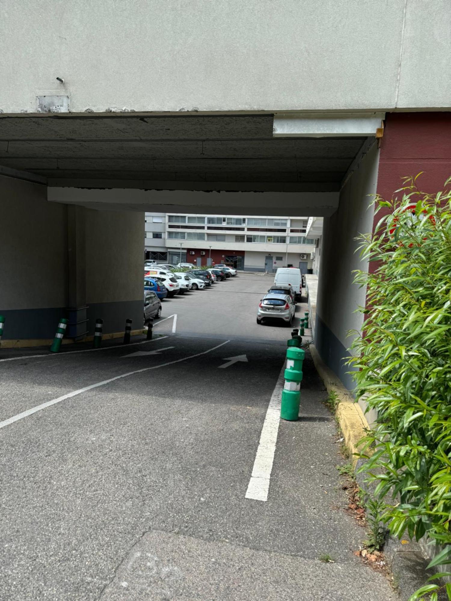 Appartement 3 Pieces Pour 1 A 5 Voyageurs Rillieux-la-Pape Eksteriør billede